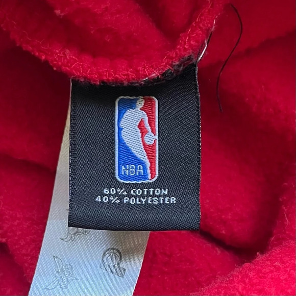 Ultra Game Unisex Adult NBA Chicago Bulls Red Pullover Hoodie - Size S - GUC* - Picture 4 of 10